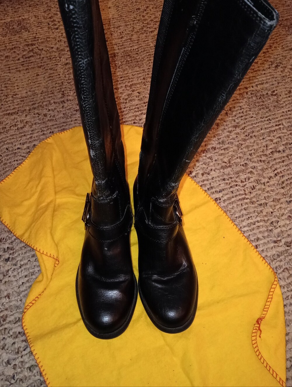 Life Strides Classic Black Knee-High Man Made Leather Boots Size 6